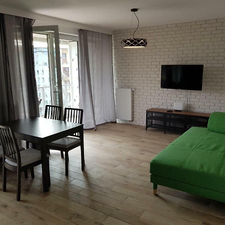 Oisin Wroclaw Apartamento Exterior foto